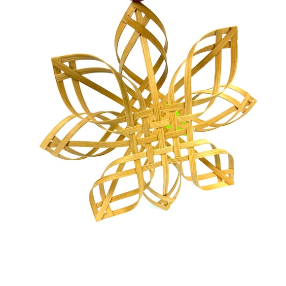 Woven Wood Star Snowflake Wall Decor – Rustic Handmade Style - Picture 6 of 12